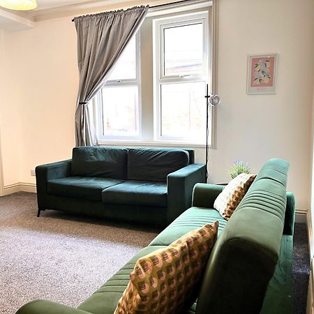 Apartment 3 Blackpool Ngoại thất bức ảnh